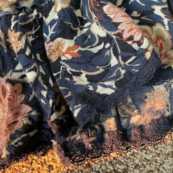 AMERICAN EAGLE FLORAL LACE TANK top Blue Size Small - Picture 6 of 6